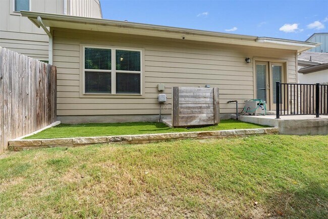 Building Photo - 127 Thelonious Dr