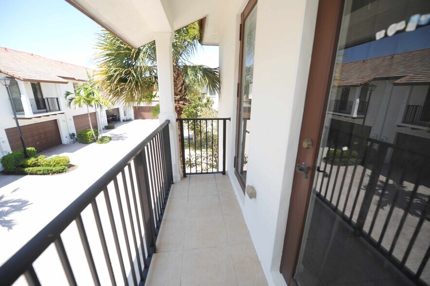Building Photo - 4746 Acadian Trl