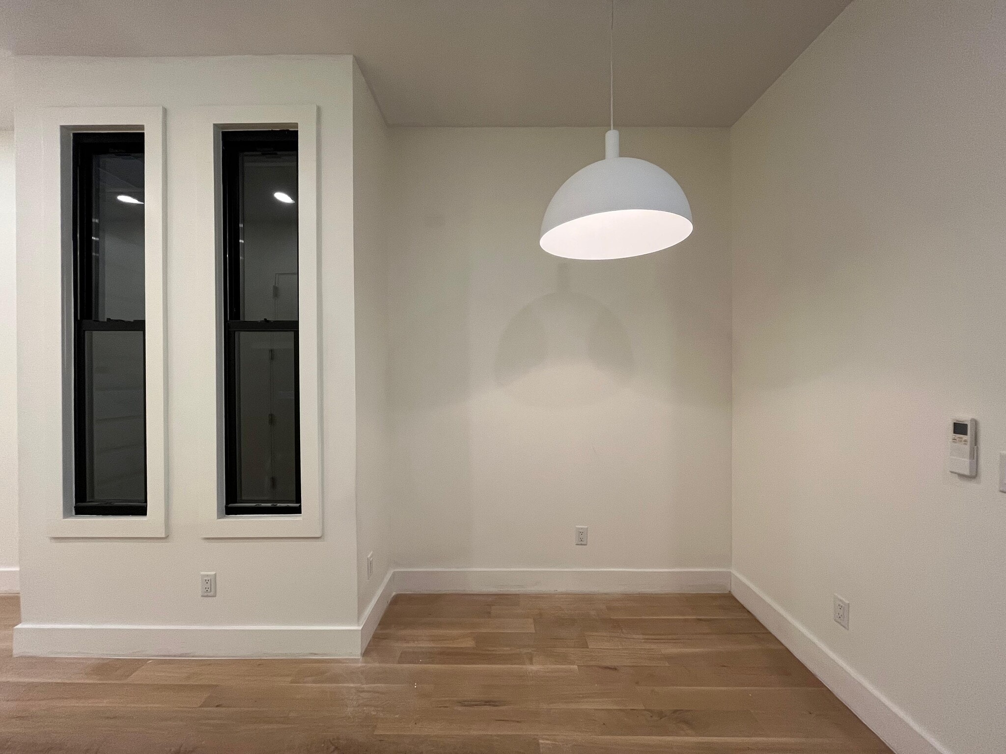 Building Photo - 51 Grace St