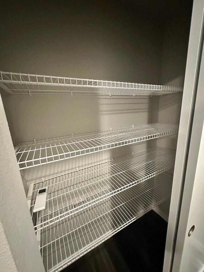 Building Photo - 12477 SE 301st Pl