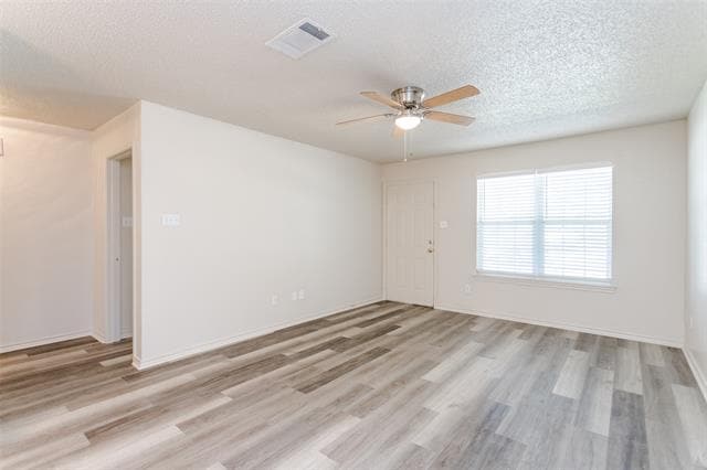 Building Photo - 3311 E FM 813