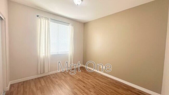 Building Photo - 15379 Avenida Fiesta