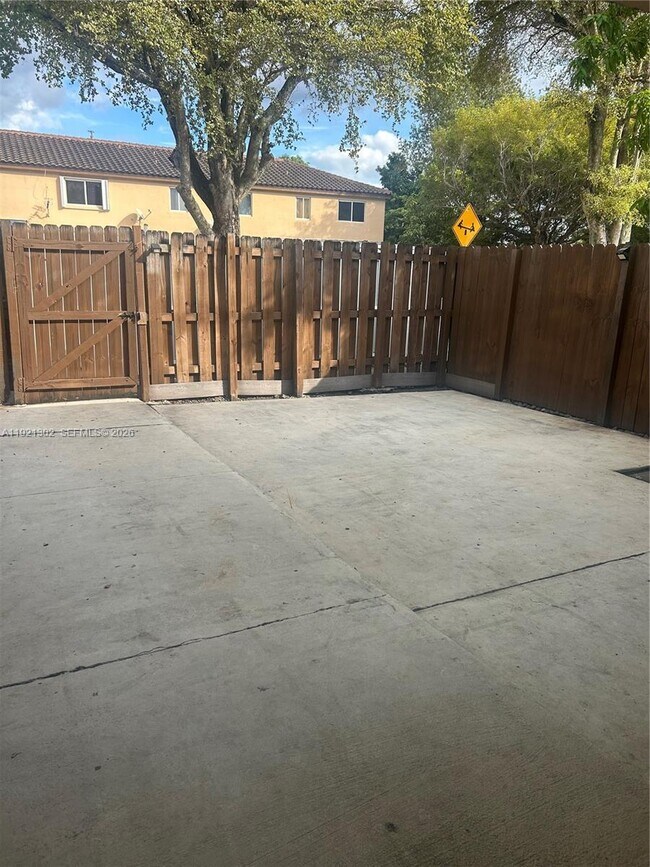 Building Photo - 8400 SW 154th Cir Ct