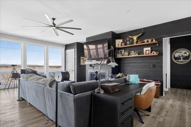 Building Photo - 91 Rodgers Ln