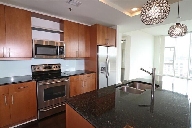 Building Photo - 4561 Olde Perimeter Way