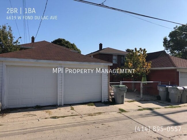 Building Photo - 4619 W Fond du Lac Ave