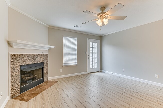 Building Photo - 4680 Brookwood Ln