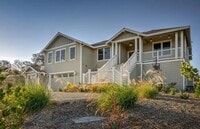 Building Photo - Modern Country Home in Petaluma – 4 Bed, 3.5 Bath | 2,753 Sq. Ft | Available December 15th