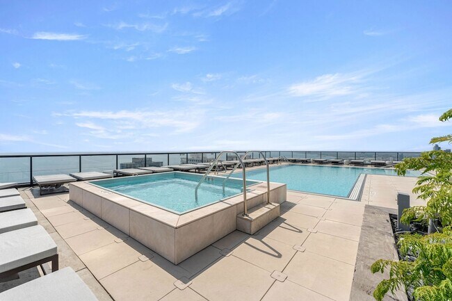 Building Photo - 363 E Wacker Dr