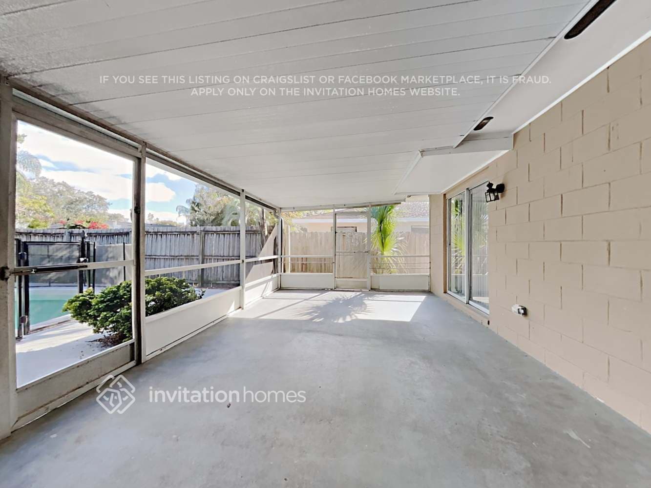 Building Photo - 620 Swallow Dr
