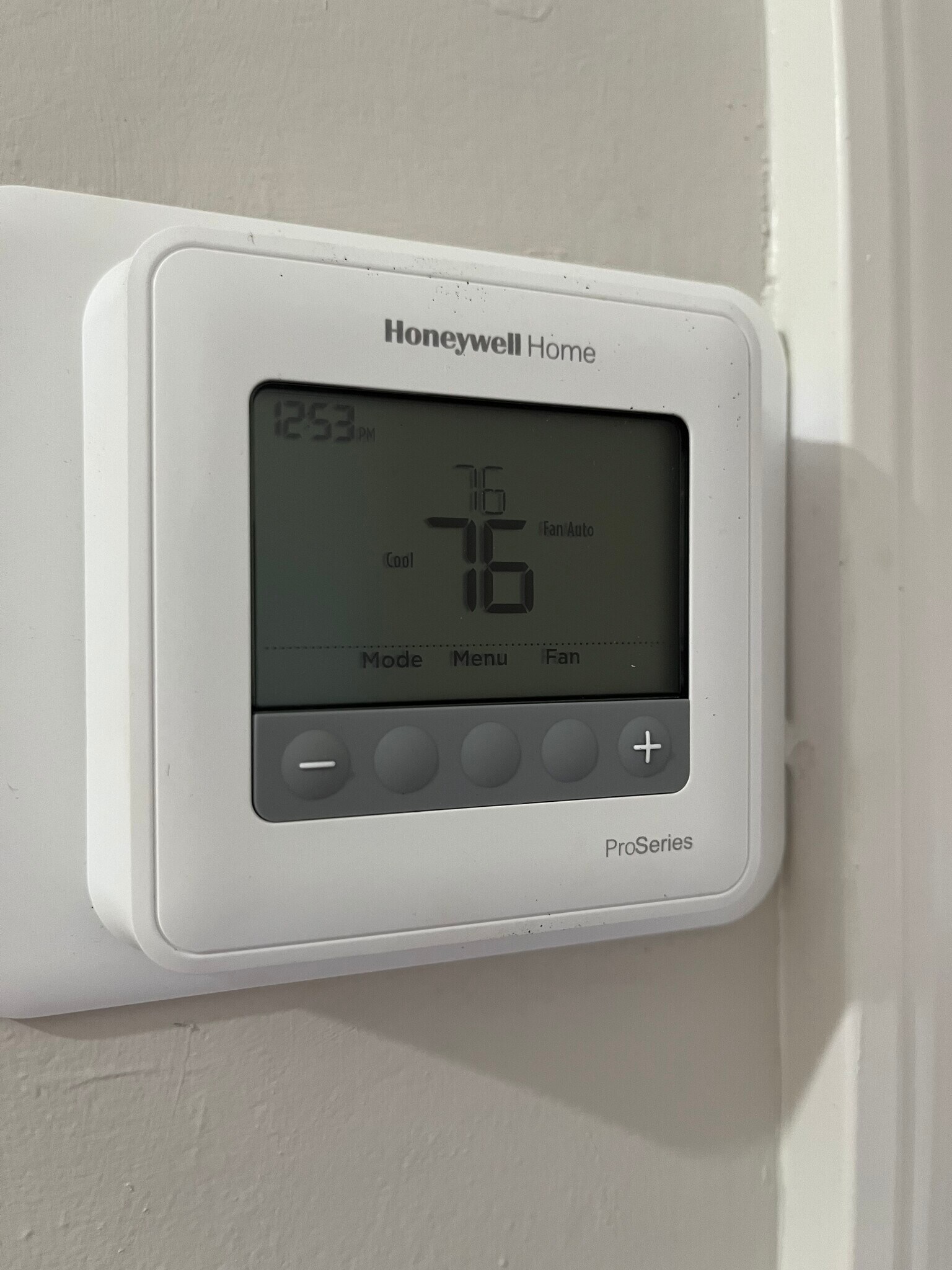 New Thermostat / central heating - 116 Bradley Cir