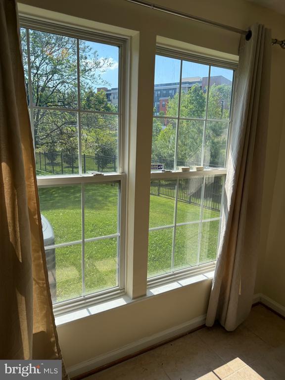 Building Photo - 20914 Rosebay Pl