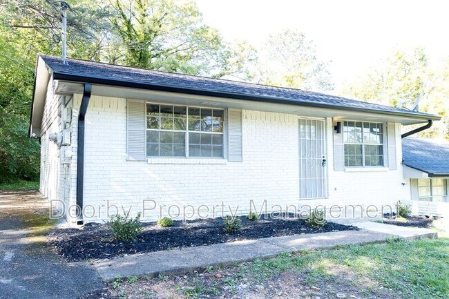 Primary Photo - 6404 Middle Dr