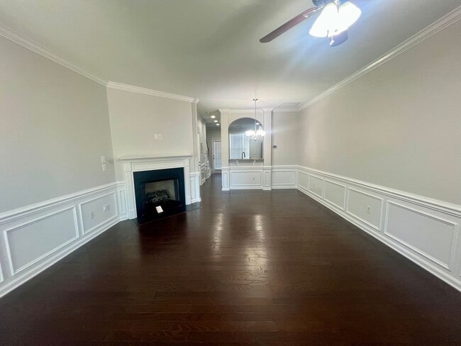 Building Photo - 832 Cupola Dr