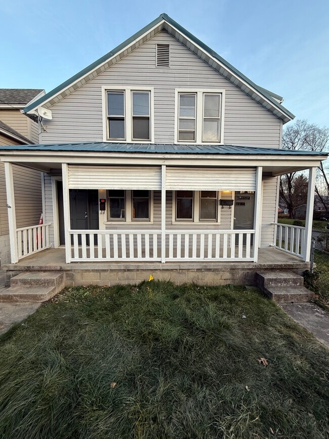 Primary Photo - 436 Homer St