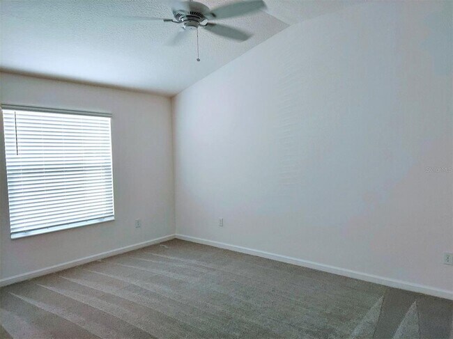 Building Photo - 3263 Sherfinski Ave