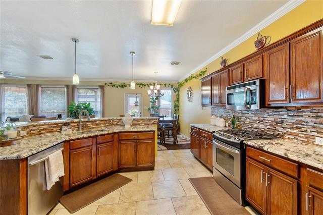 Building Photo - 1003 Stonebrook Dr