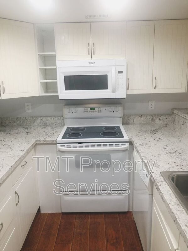 Building Photo - 169 Pierpoint Cir