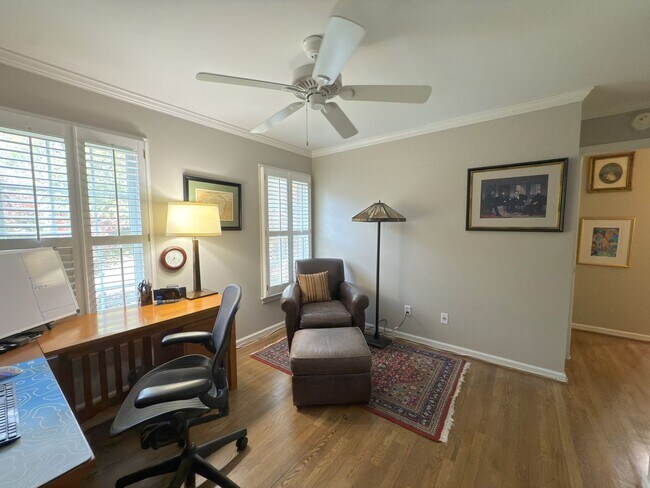 Building Photo - Spacious 3-Bedroom, 3.5 Bath Garage Home I...