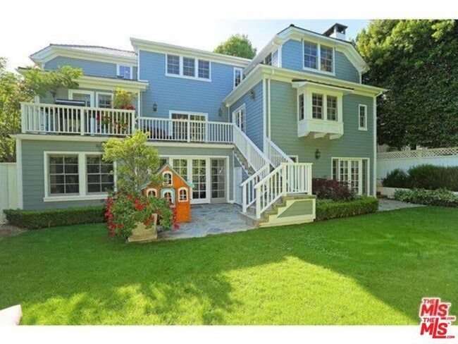 Building Photo - 334 Oceano Dr