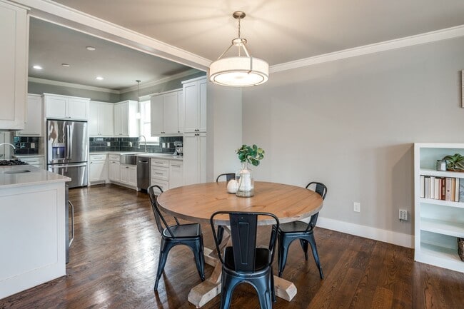 Building Photo - Lower Greenville Craftsman w/ Guest House