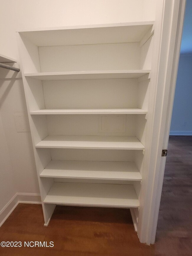 Building Photo - 4505 Wentworth Ct