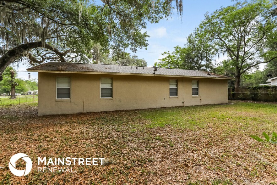 Building Photo - 441 S Sparkman Ave