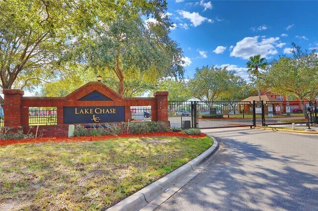 Building Photo - 9088 Lake Chase Island Way