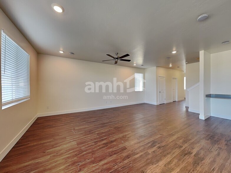 Building Photo - 4101 Keklik Ave