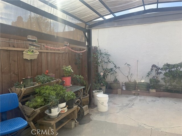 Building Photo - 2330 Canyon Park Dr