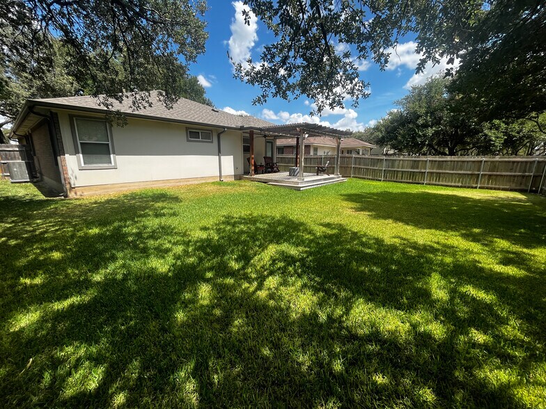 Building Photo - 3468 Flowstone Ln