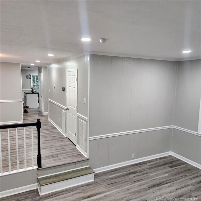 Building Photo - 6205 Gambrill Ct