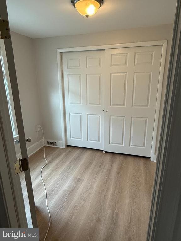 Building Photo - 1235 Maple St