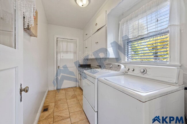 Building Photo - 1931 Monte Diablo Ave