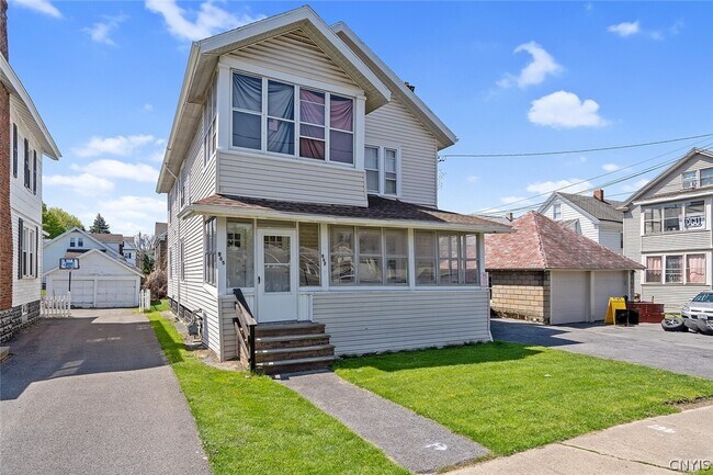 Building Photo - 967 Wadsworth St