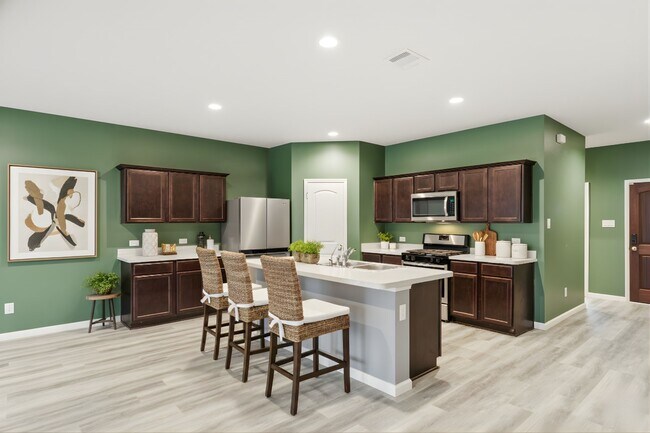 Building Photo - 15556 Mallow Ct