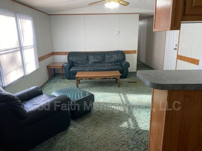 Building Photo - 3721 Byrd Rd