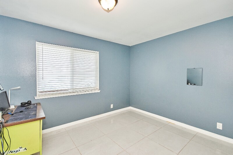 Building Photo - 20302 Flintgate Dr