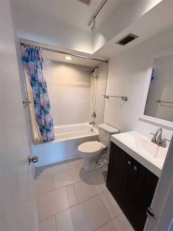 Building Photo - 5415 Peaco Pl