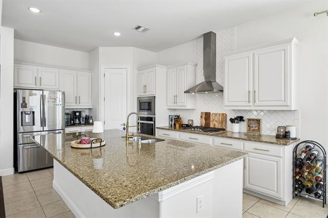 Building Photo - 604 Shoreline Ridge Dr