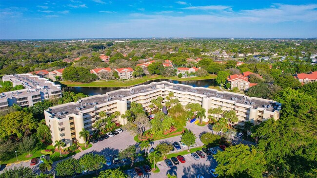 Building Photo - 1850 Homewood Blvd