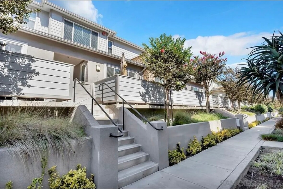 Building Photo - 738 Trunorth Cir