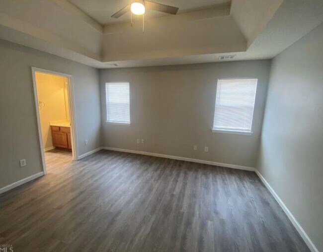 Building Photo - 230 Stirling Bridge Dr