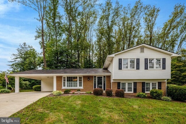 Building Photo - 615 Kearney Ct SW