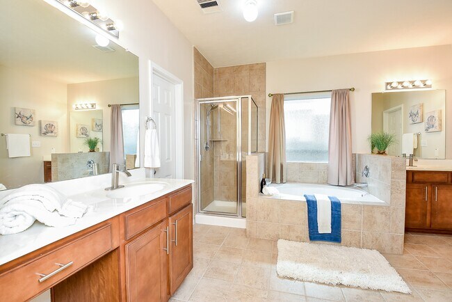 Building Photo - 26302 Sandahl Ct