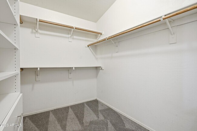 Building Photo - 4441 E Cottonwood Ln
