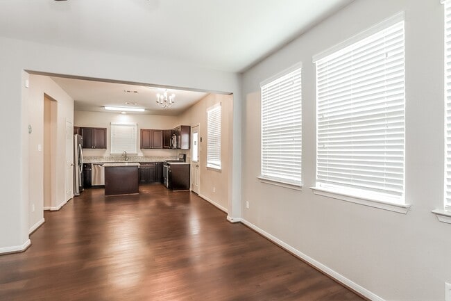 Building Photo - 21819 Octavia Way