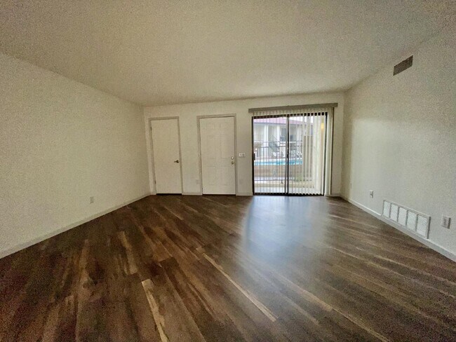 Building Photo - Gated community with a pool, 2 bed 1 bath $975 rent.