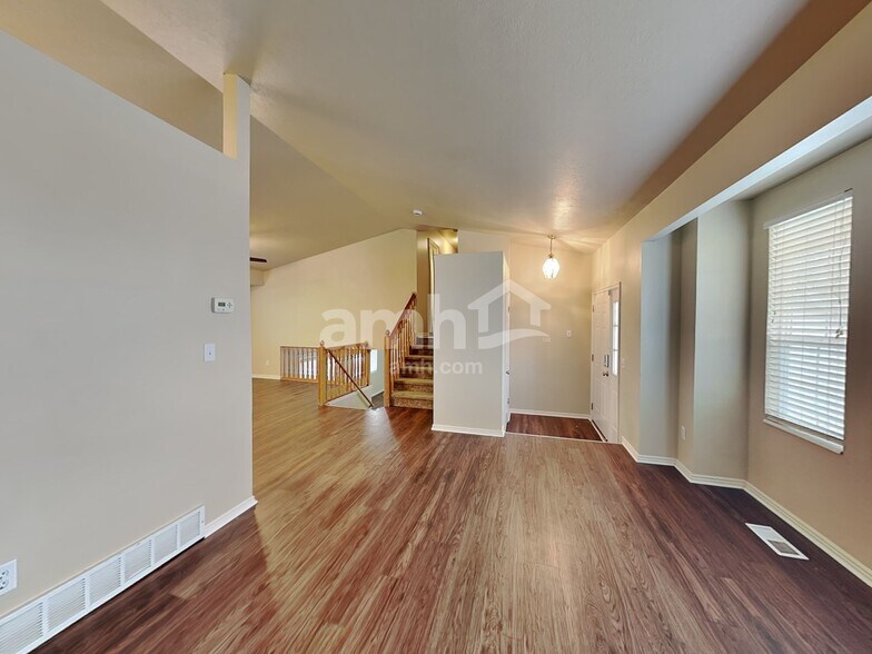 Building Photo - 3024 W 4450 S