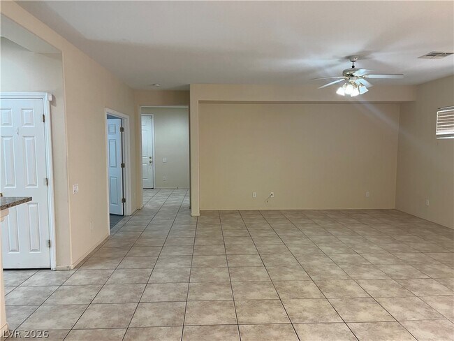 Building Photo - 10922 Moonbeam Glow Ln